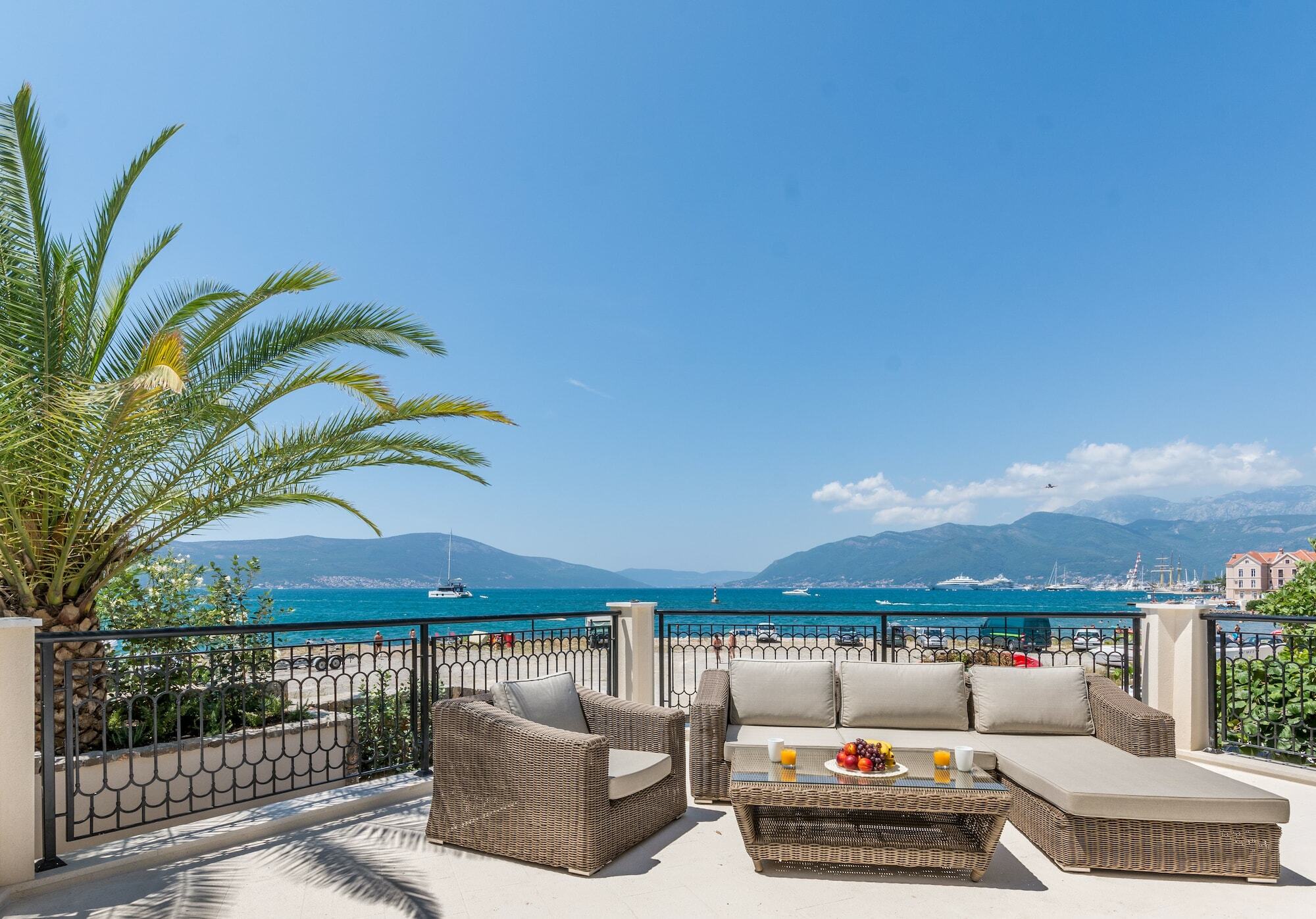 Ferienwohnung Boka Di Mare Tivat Exterior foto